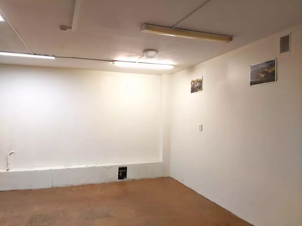 Помещение свободного назначения в Свердловская область, Екатеринбург ... - Фото 2