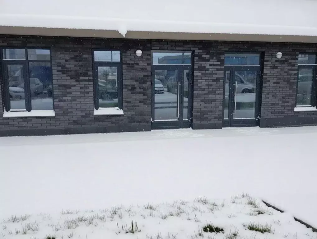 Офис в Удмуртия, Ижевск ул. Новаторов, 2к1 (83 м) - Фото 1