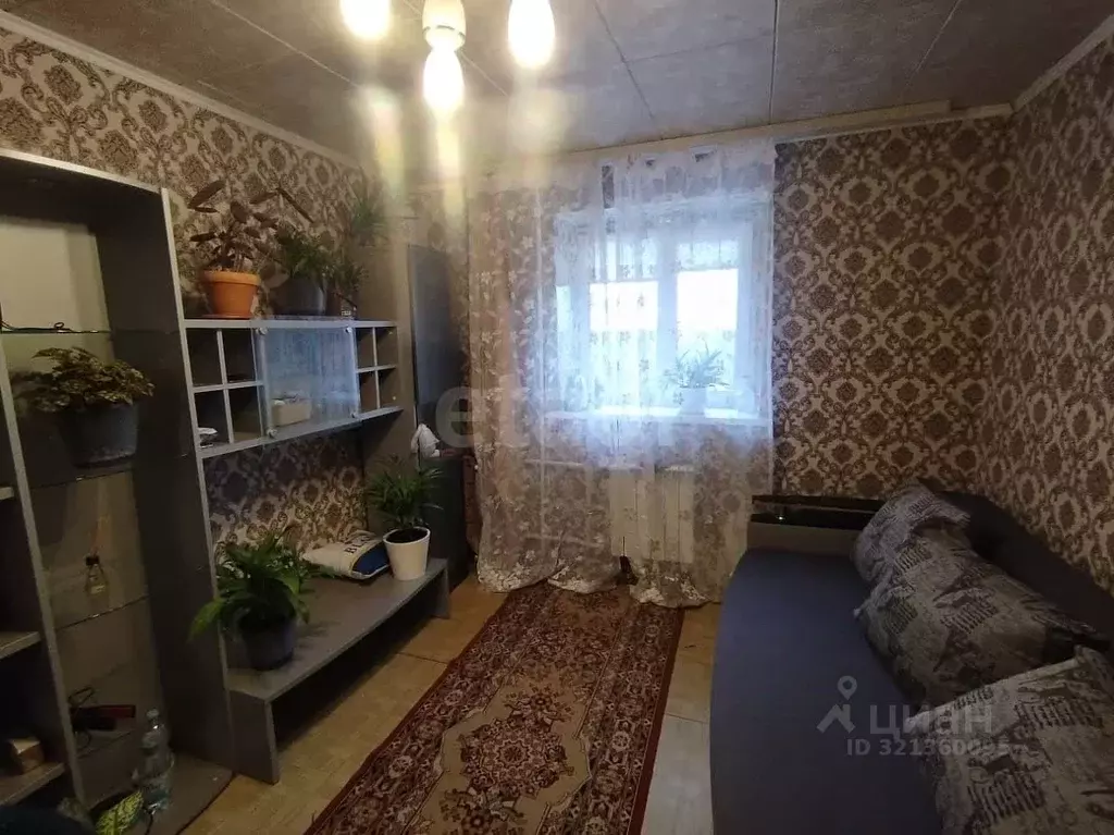 Комната Псковская область, Псков Инженерная ул., 18 (12.6 м) - Фото 1