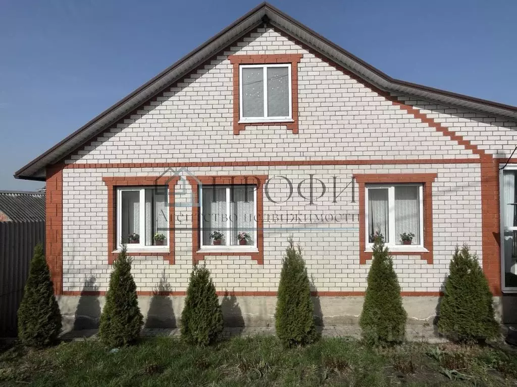 Дом в Белгородская область, Поселок Чернянка городское поселение, ... - Фото 1