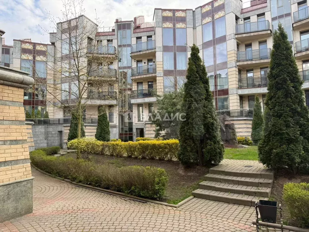 Своб. планировка, 138 м, 2/4 эт. - Фото 0