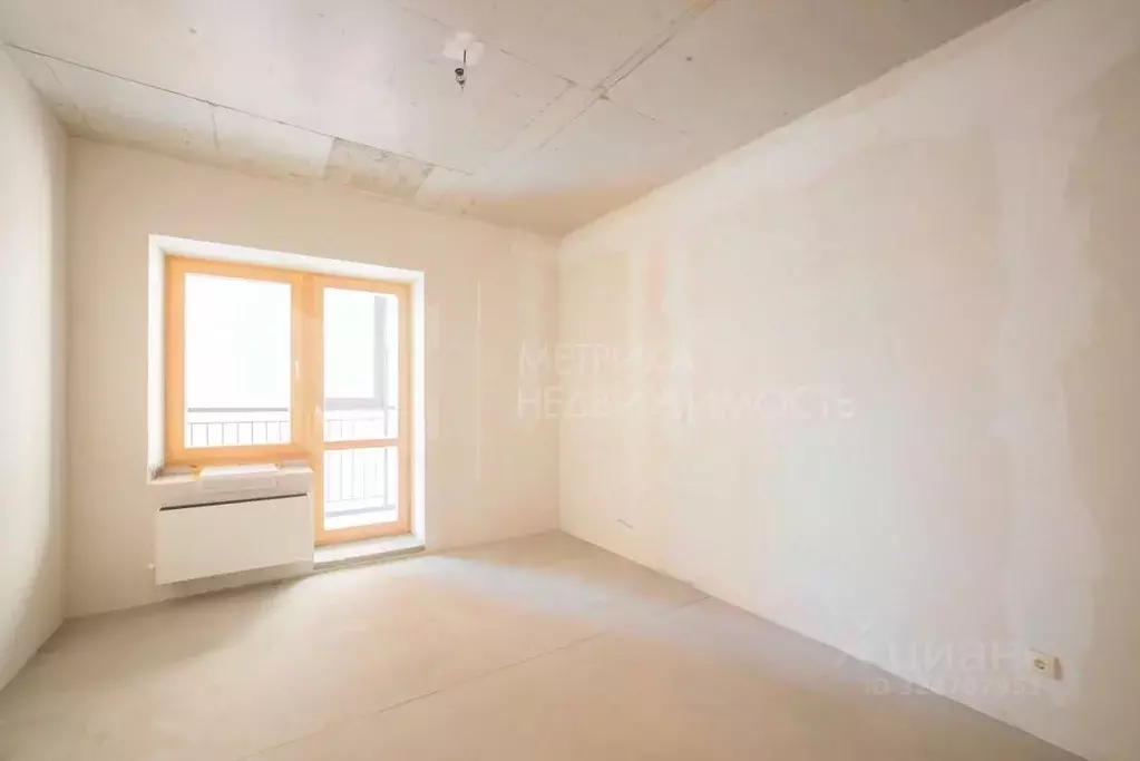 2-к кв. Тюменская область, Тюмень ул. 50 лет Октября, 4 (73.0 м) - Фото 1