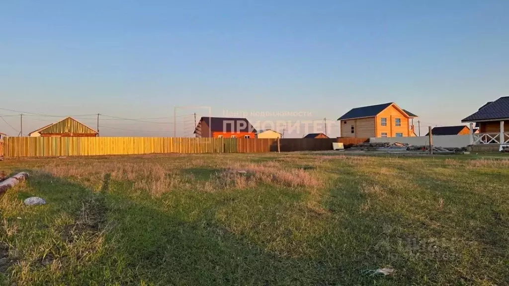 Участок в Саха (Якутия), Якутск городской округ, с. Хатассы ул. ... - Фото 1