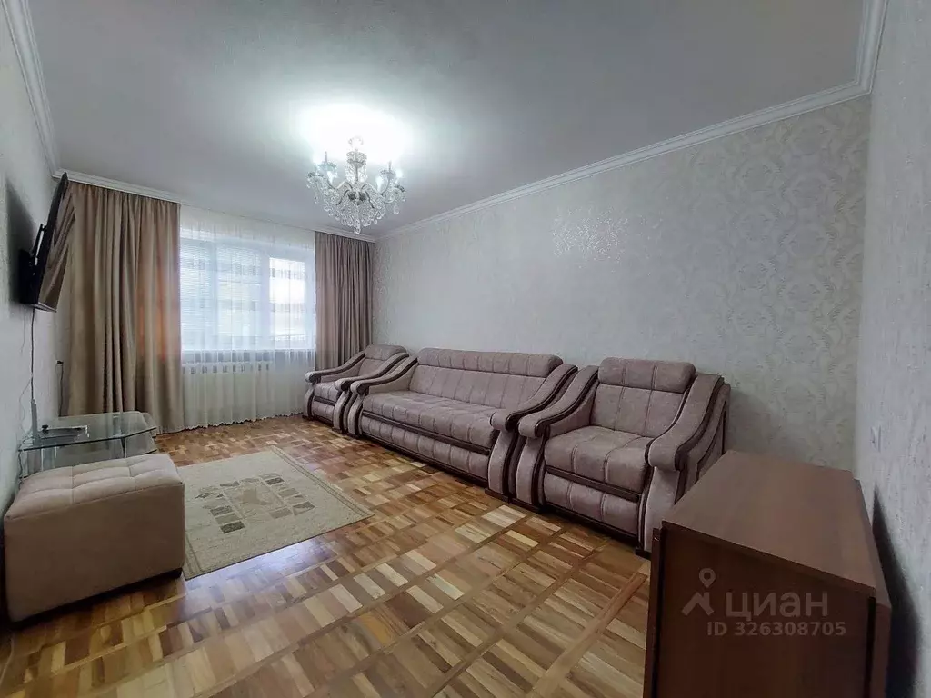 3-к кв. Кабардино-Балкария, Нальчик Тырныаузский проезд, 14 (72.0 м) - Фото 0