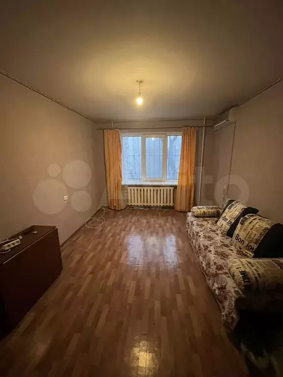 2-к. квартира, 50 м, 1/9 эт. - Фото 1