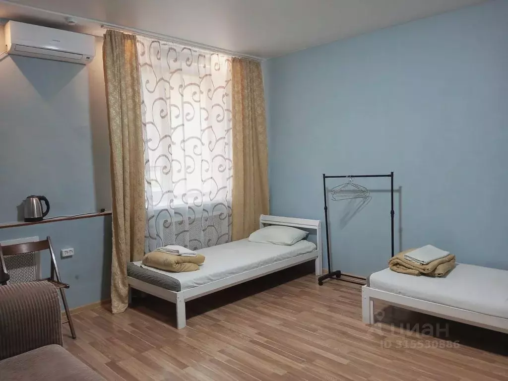 Комната Калмыкия, Элиста Демьяновский пер., 67 (35.0 м) - Фото 1