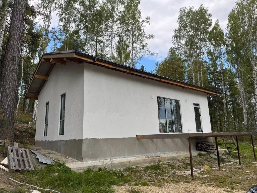 Коттедж в Свердловская область, Дегтярск Верхняя ул., 73 (100 м) - Фото 1