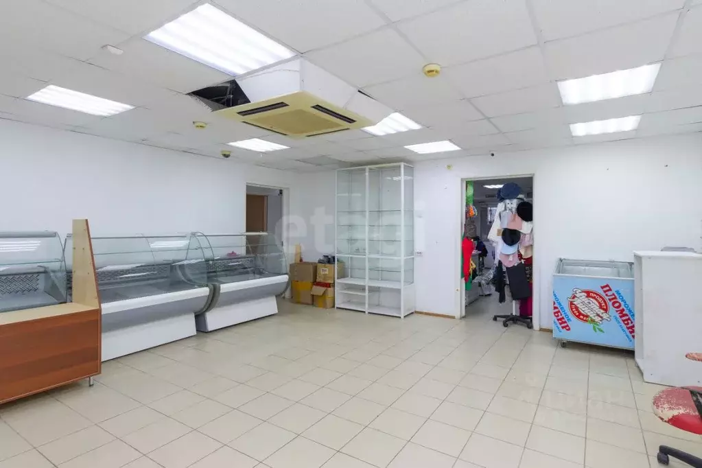 Помещение свободного назначения в Тюменская область, Тюмень ул. ... - Фото 1