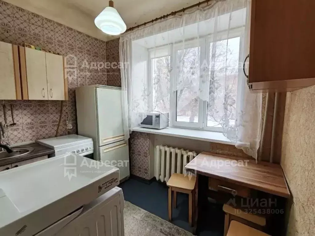 2-к кв. Волгоградская область, Волгоград ул. Генерала Гуртьева, 4 ... - Фото 2