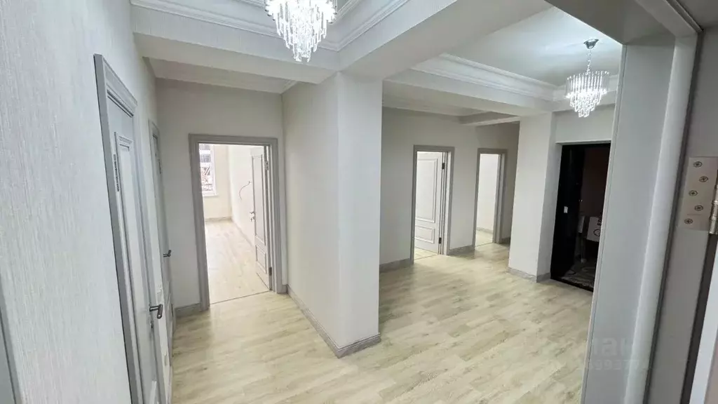 3-к кв. Дагестан, Каспийск ул. Европейская, 1 (108.0 м) - Фото 0