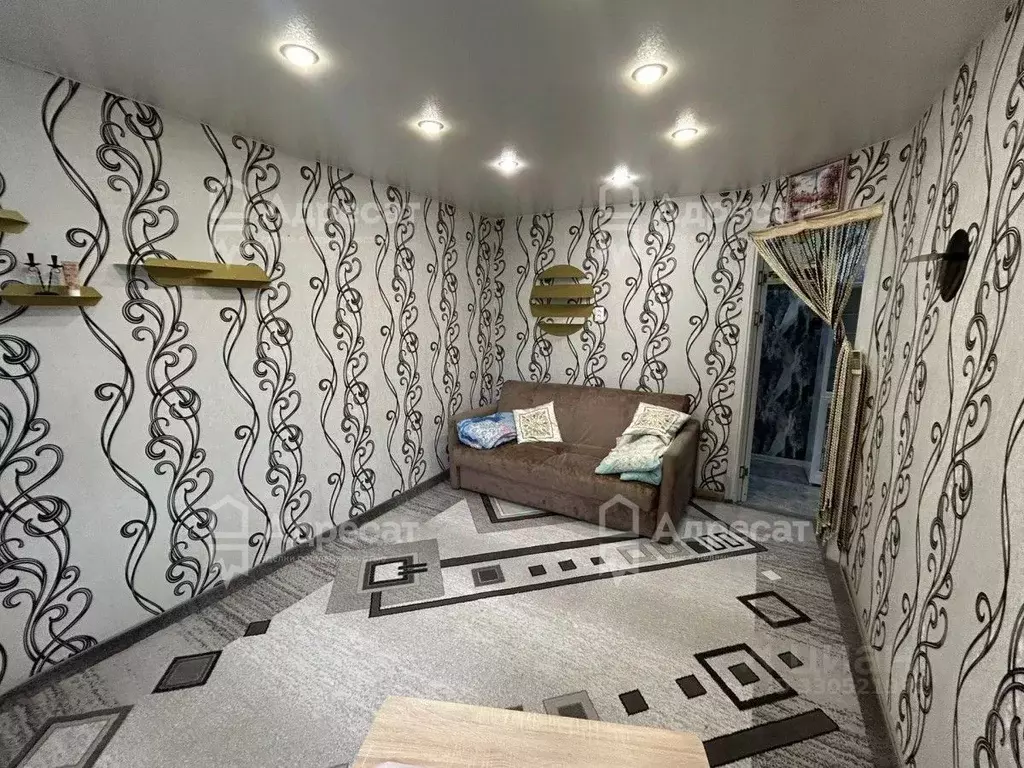 2-к кв. Волгоградская область, Волгоград ул. Гули Королевой, 5 (45.0 ... - Фото 2