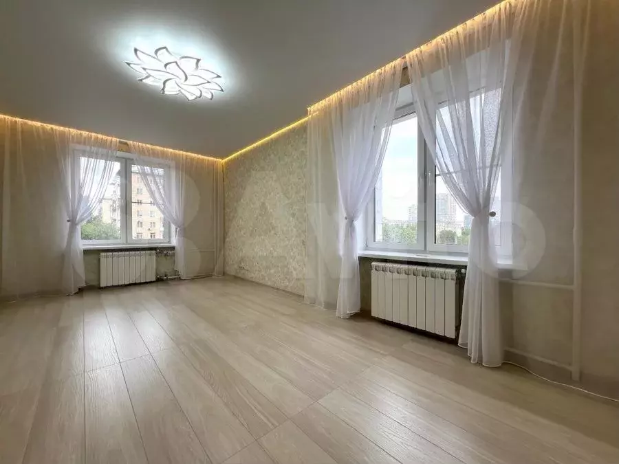 Комната 18,9 м в 3-к., 3/9 эт. - Фото 0