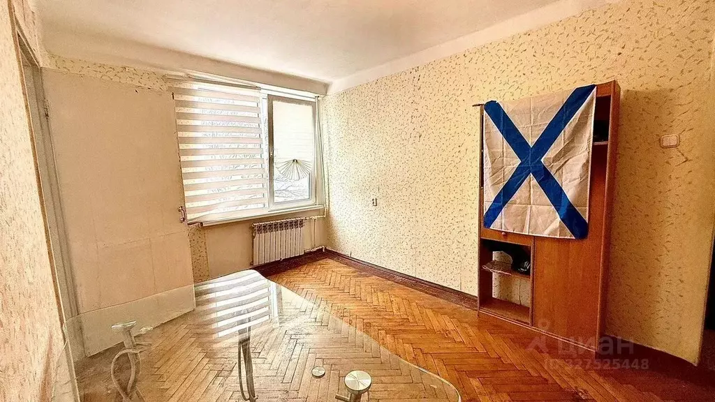 3-к кв. Ленинградская область, Ивангород Кингисеппский район, ул. ... - Фото 2