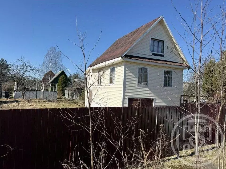 Дом в Ленинградская область, Кировский район, Павловское городское ... - Фото 1