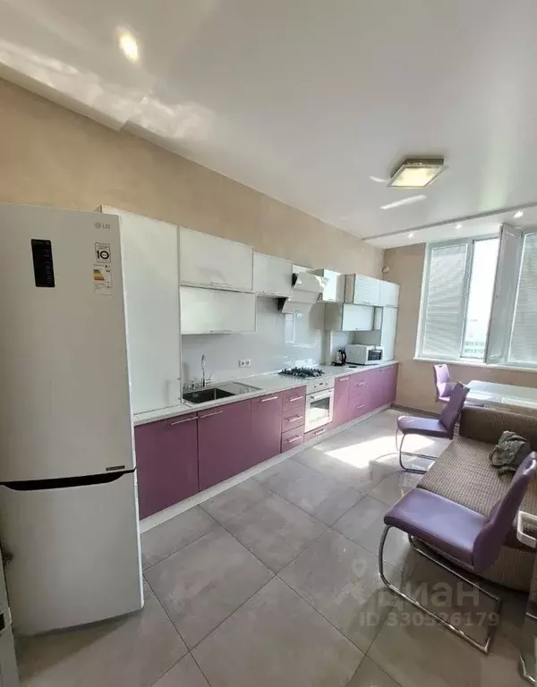 1-к кв. Крым, Симферополь ул. Тренева (45.0 м) - Фото 1