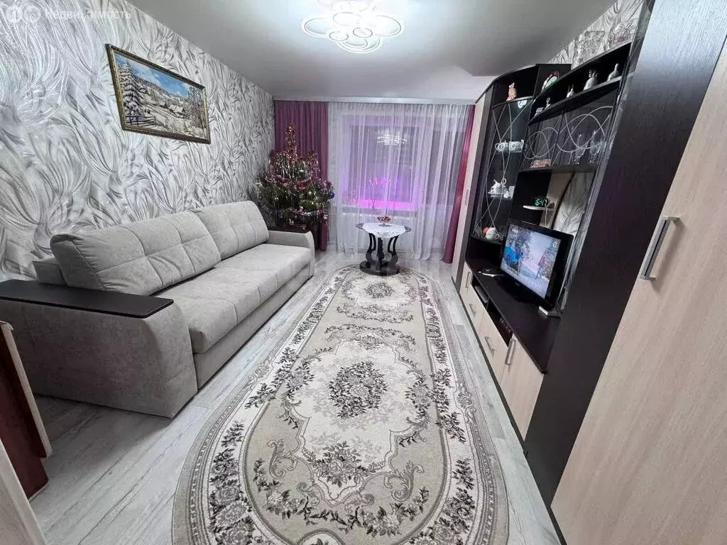 3-комнатная квартира: Вышний Волочёк, Большая Садовая улица, 103/111 ... - Фото 2