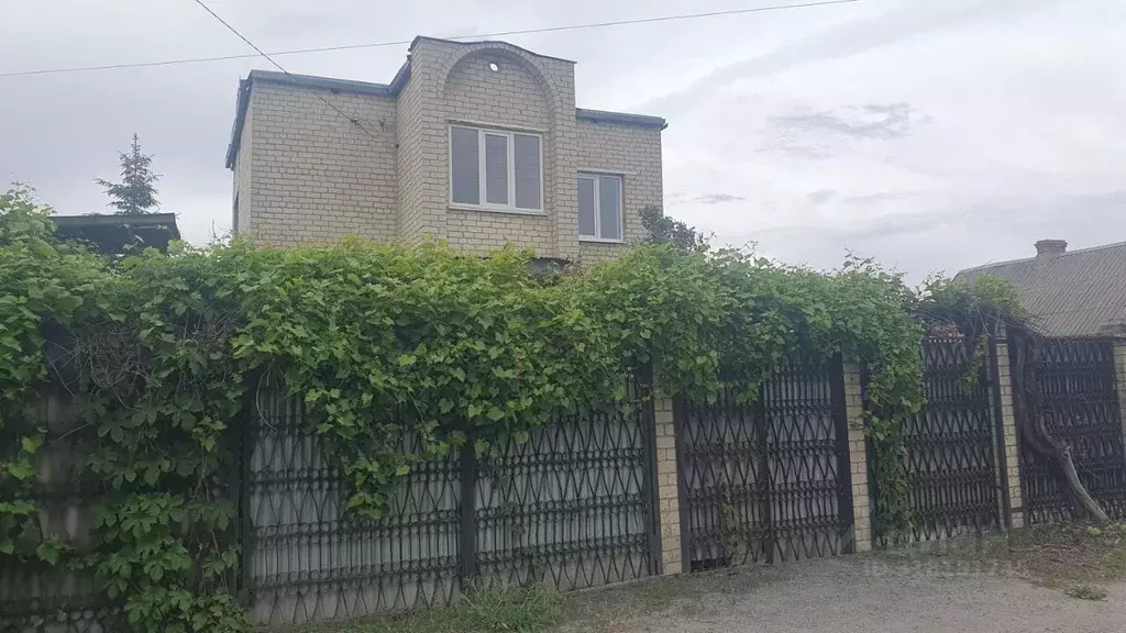 Дом в Белгородская область, Белгород Корочанская ул., 303 (130 м) - Фото 0
