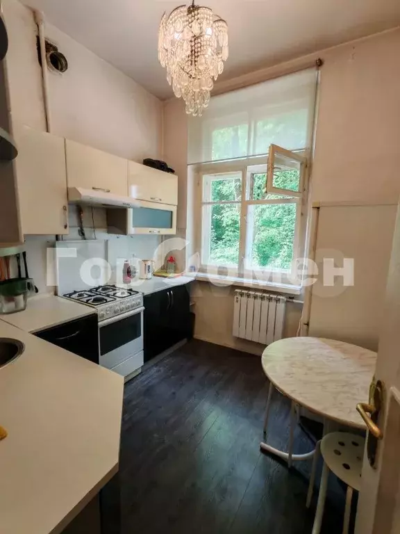 2-к. квартира, 65 м, 2/5 эт. - Фото 0