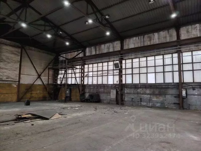 Склад в Нижегородская область, Нижний Новгород ул. Вторчермета, 7 (230 ... - Фото 1