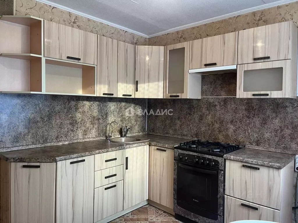 2-к кв. Коми, Сыктывкар ул. Малышева, 11 (51.7 м) - Фото 1