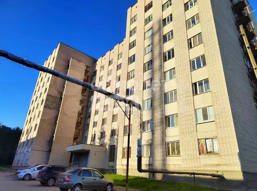 Комната 13,1 м в 8-к., 1/9 эт. - Фото 0