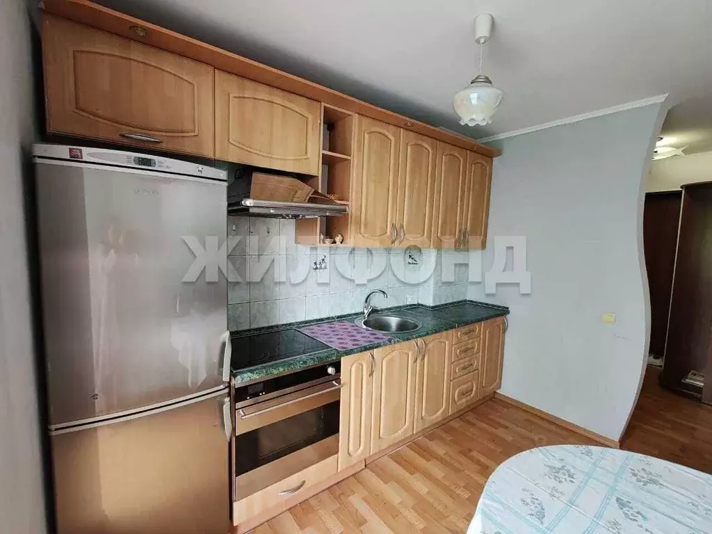2-к кв. Хакасия, Абакан ул. Маршала Жукова, 82 (53.9 м) - Фото 0