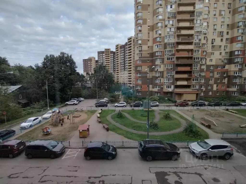 2-к кв. Московская область, Мытищи Октябрьский просп., 10А (62.0 м) - Фото 0