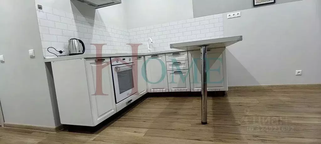 Студия Новосибирская область, Новосибирск ул. Серафимовича, 20 (28.0 ... - Фото 1