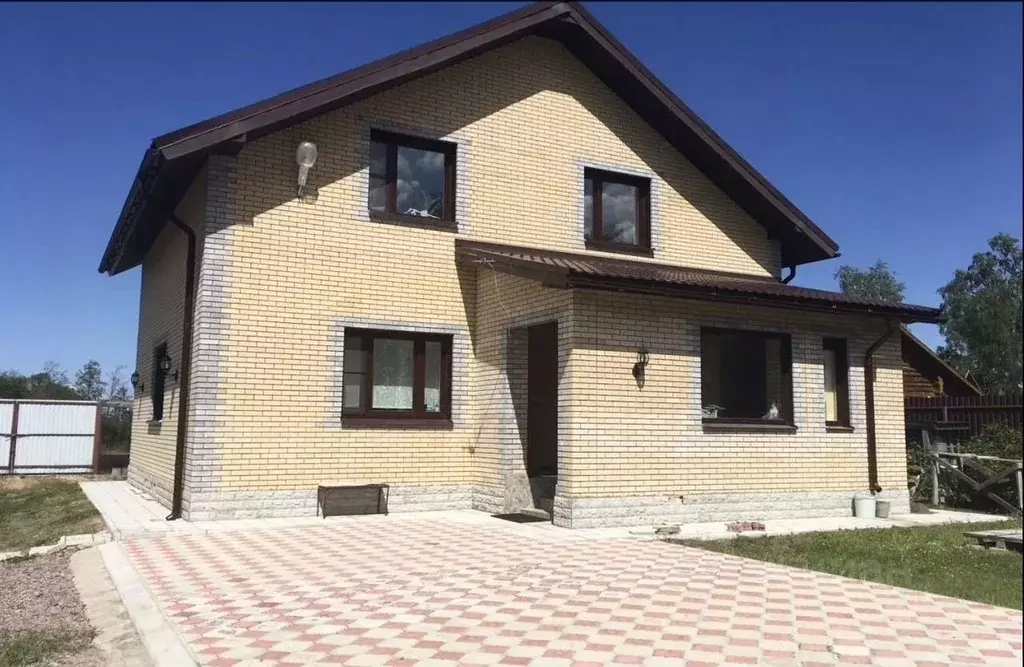 Дом в Ленинградская область, Кировский район, Путиловское с/пос, д. ... - Фото 1