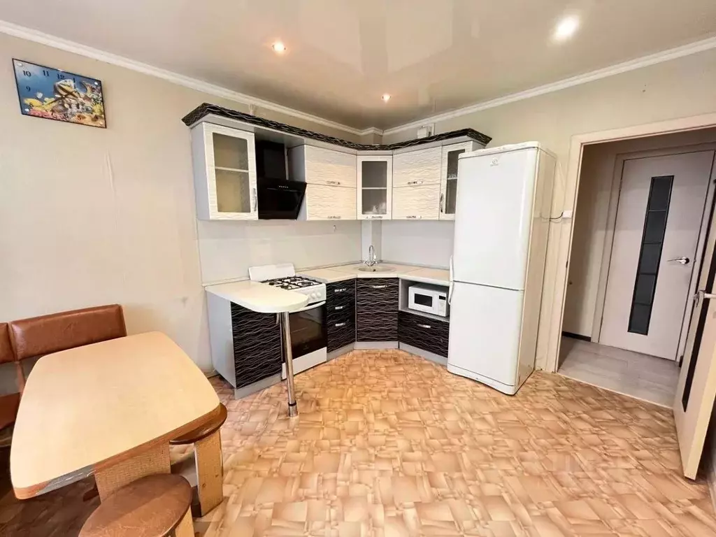 1-к кв. Курская область, Железногорск Заводской проезд, 3к2 (40.3 м) - Фото 1