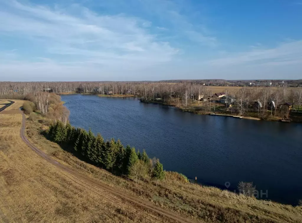 Участок в Московская область, Домодедово городской округ, д. Бурхино  ... - Фото 0