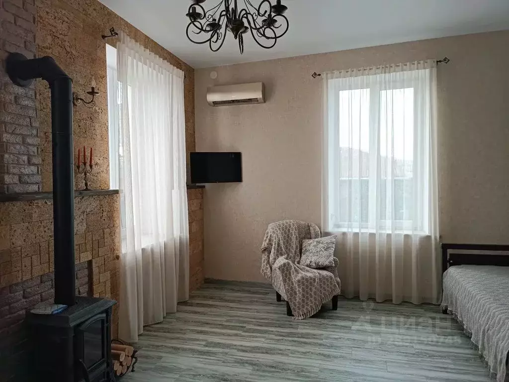 Студия Крым, Евпатория ул. Революции, 44 (30.0 м) - Фото 1