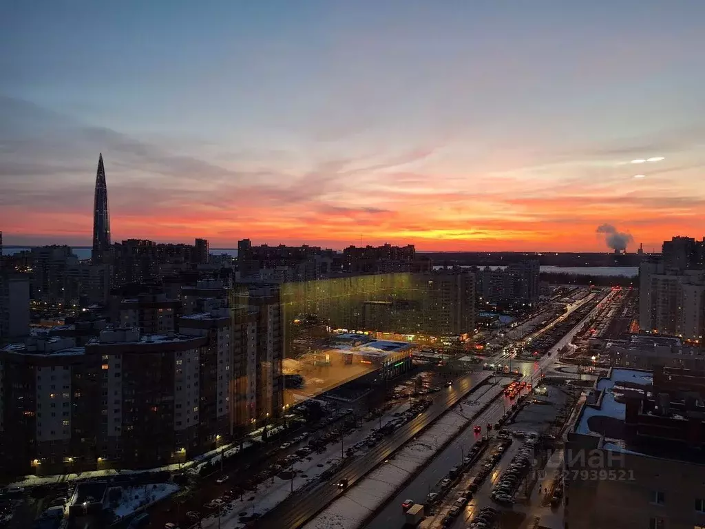 1-к кв. Санкт-Петербург ул. Оптиков, 33к1 (37.7 м) - Фото 1