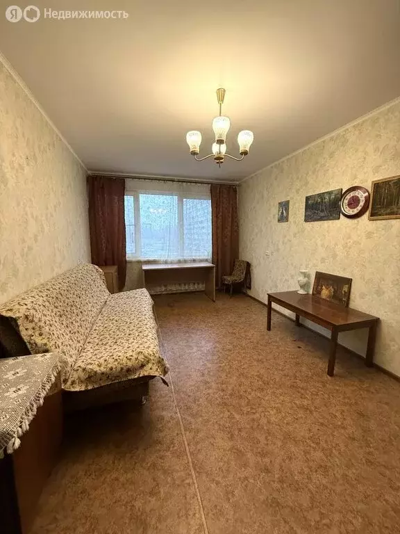 3-комнатная квартира: Коммунар, Садовая улица, 10 (60.6 м) - Фото 1