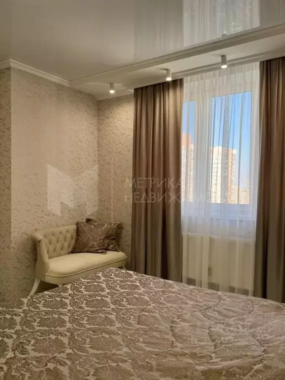 2-к кв. Тюменская область, Тюмень ул. Газовиков, 35 (60.0 м) - Фото 1