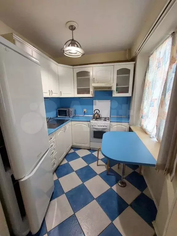 2-к. квартира, 45 м, 1/5 эт. - Фото 0