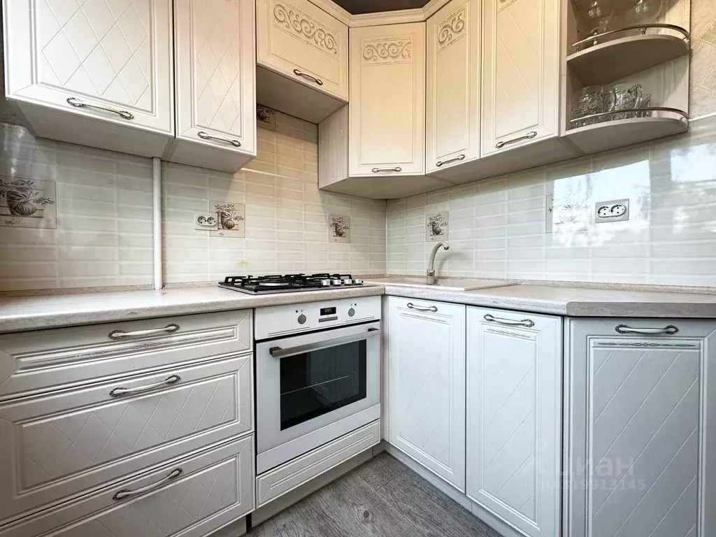 3-к кв. Санкт-Петербург ул. Партизана Германа, 23 (59.4 м) - Фото 0