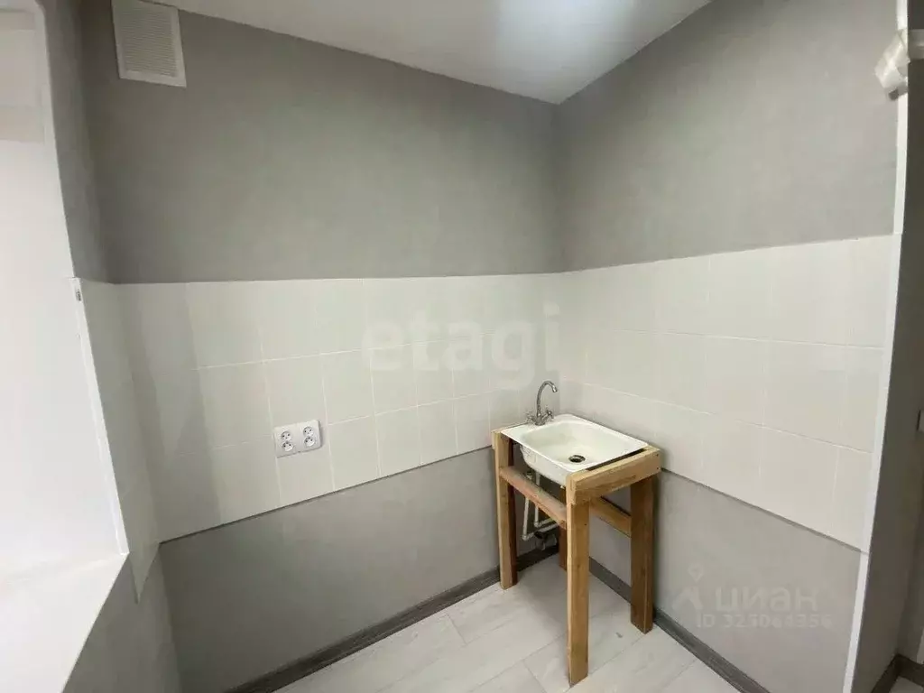 1-к кв. Свердловская область, Нижний Тагил Полярная ул., 4 (24.0 м) - Фото 2