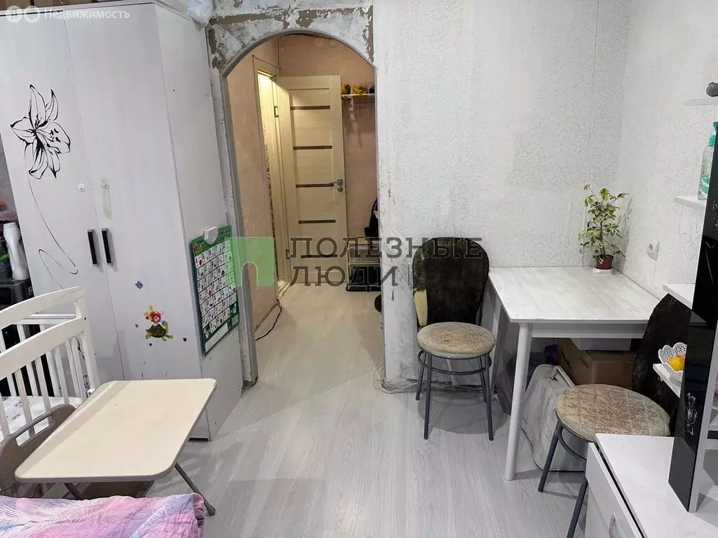 Квартира-студия: Ижевск, Буммашевская улица, 19 (18 м) - Фото 1