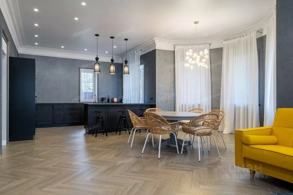 Коттедж в Санкт-Петербург пос. Репино, Приморское ш. (400 м) - Фото 2