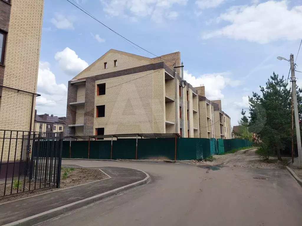 3-к. квартира, 103 м, 1/3 эт. - Фото 0