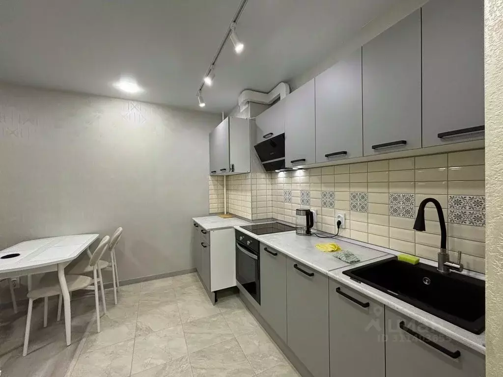 3-к кв. Алтайский край, Барнаул Северо-Западная ул., 15к1 (54.0 м) - Фото 2