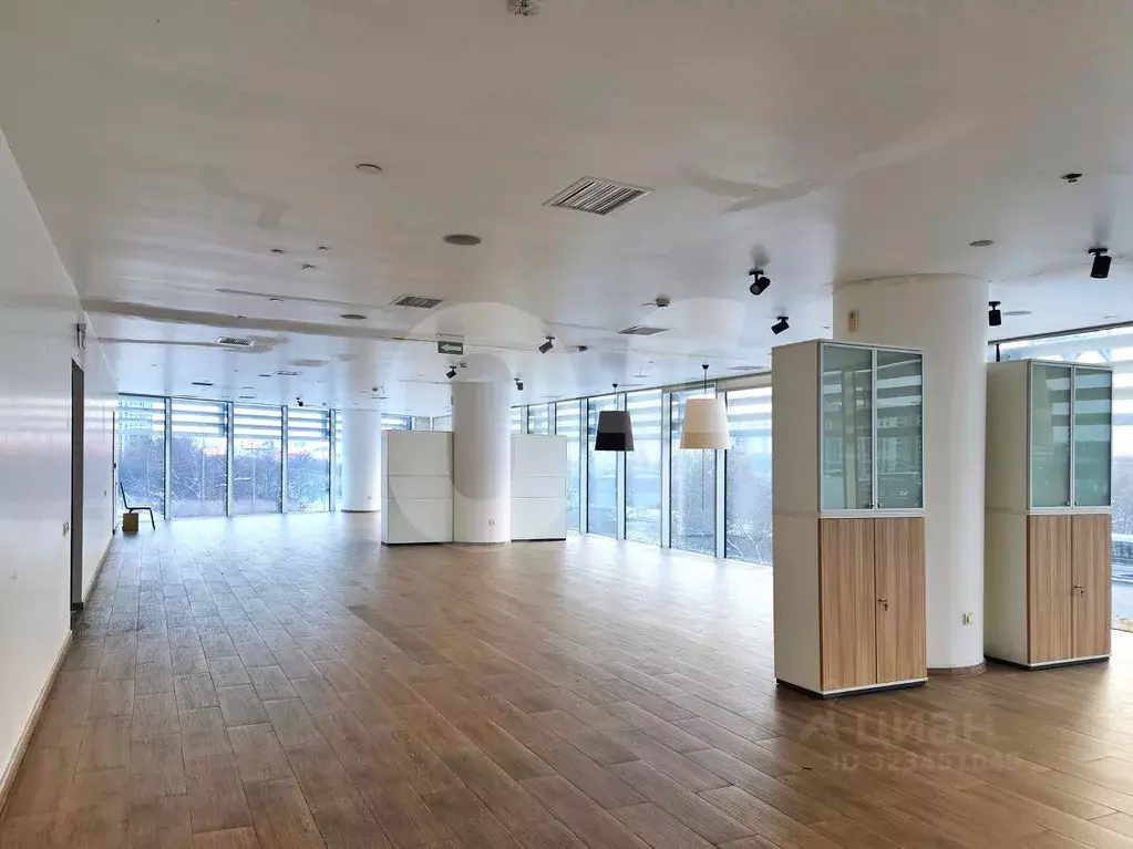 Торговая площадь в Московская область, Химки Ленинградская ул., с25 ... - Фото 2