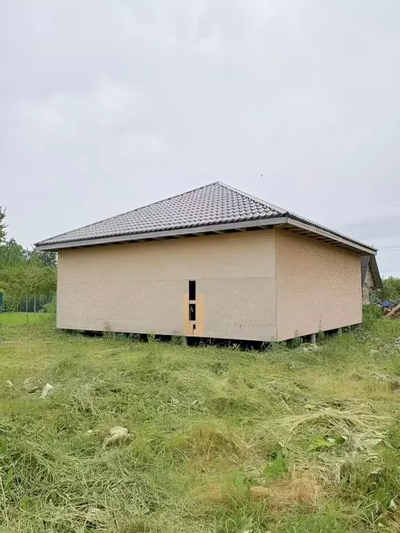 Участок в Ленинградская область, Лужский район, Дзержинское с/пос, д. ... - Фото 1
