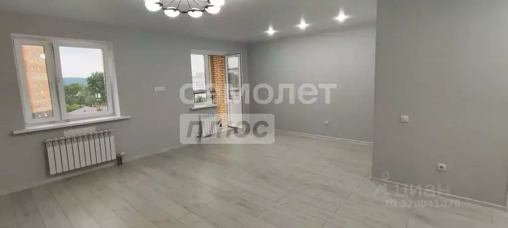 Студия Иркутская область, Иркутск ул. Якоби, 8 (37.9 м) - Фото 1