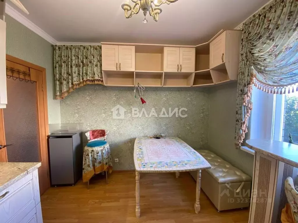 3-к кв. Белгородская область, Белгород ул. Газовиков, 9 (102.0 м) - Фото 1