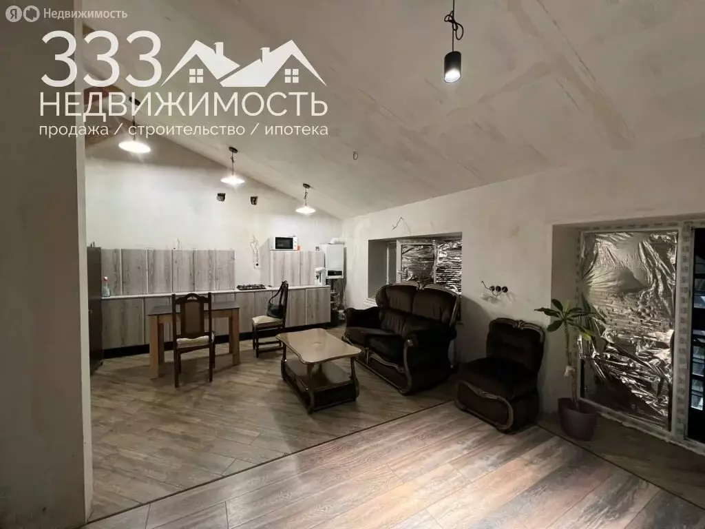 1-комнатная квартира: Владикавказ, улица Билара Кабалоева, 10 (48 м) - Фото 1
