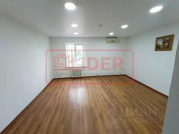 Офис в Севастополь ул. Частника, 95 (15 м) - Фото 1
