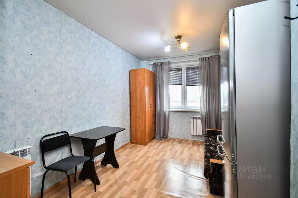 Комната Красноярский край, Красноярск ул. Железнодорожников, 11 - Фото 0