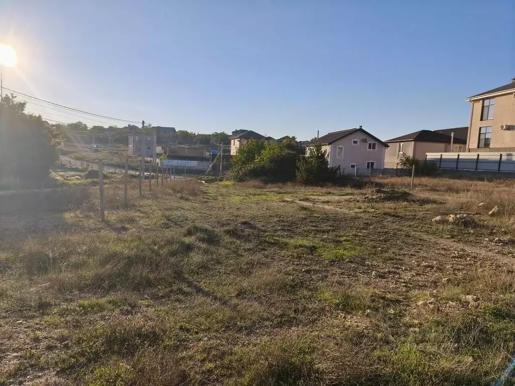 Участок в Севастополь ул. Горпищенко, 140/3 (6.0 сот.) - Фото 1